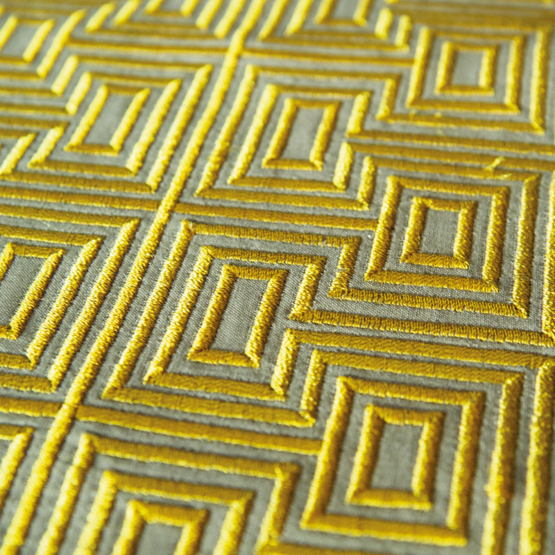 POLY FLASH - Metallic Shiny Polyester Thread - Image 2